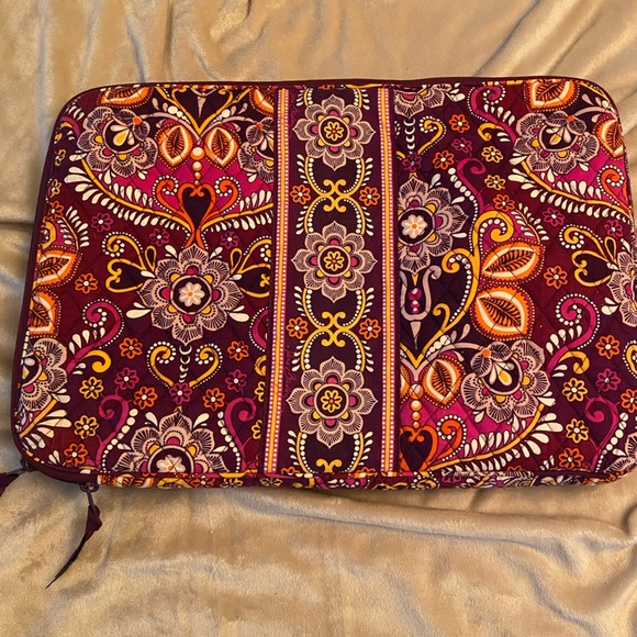 Vera Bradley Colorful Floral Laptop Case - Picture 2 of 7